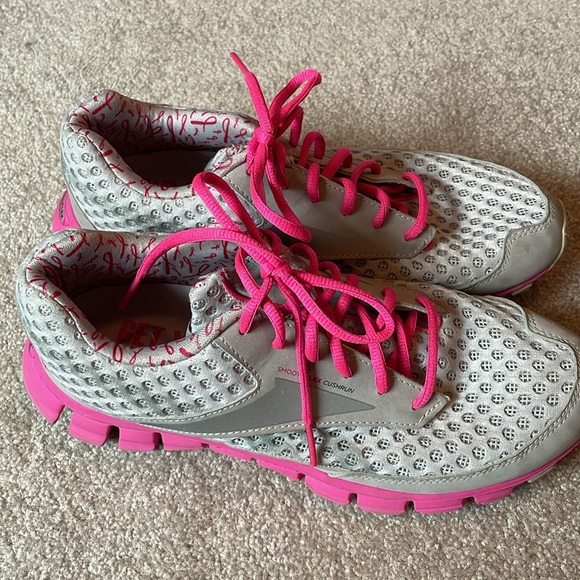 Reebok Smoothflex Cushrun Breast Cancer Awareness - Picture 2 of 7
